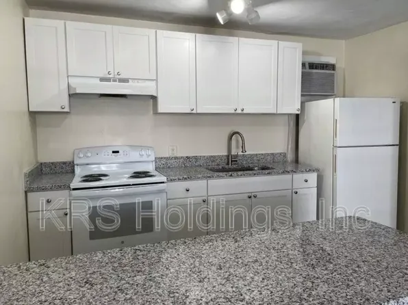 605 W Ocean View Ave APT 6, Norfolk, VA 23503