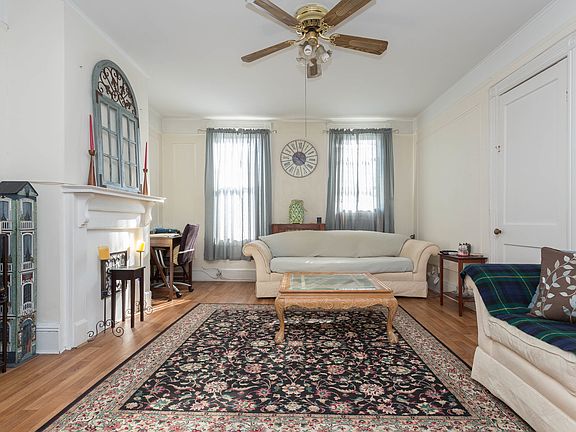 5th image of 2322 32nd St #32nd