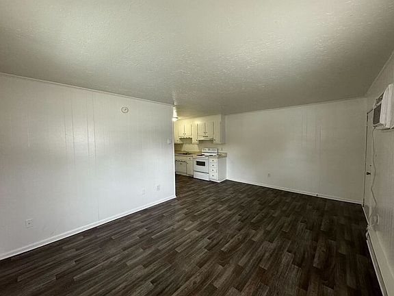 3rd image of 5002 Alan Dr #C