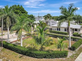 11 SW 11th Avenue, Fort Lauderdale, FL 33312