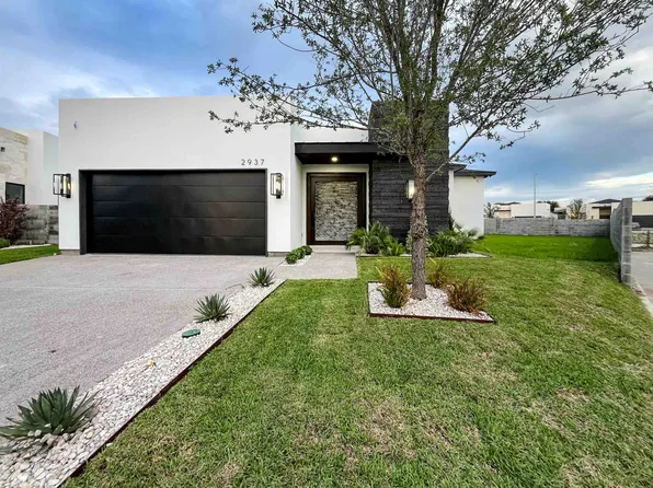 2937 Fishers Hill Loop, Laredo, TX 78045