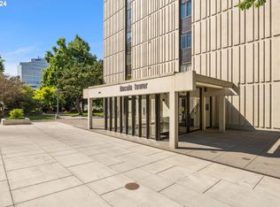 2211 SW 1st Ave UNIT 401, Portland, OR 97201