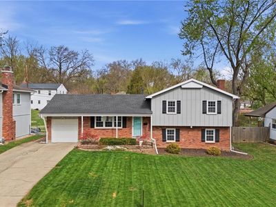 9404 Knox Dr, Overland Park, KS, 66212
