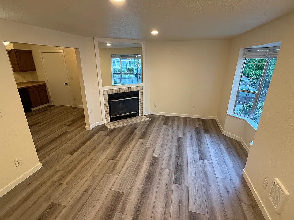 821 Kaiser Rd NW #3D