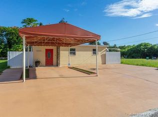 11950 SW 215th St, Miami, FL 33177