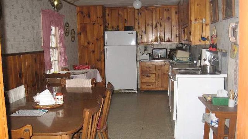 5th image of 113 WEST Road