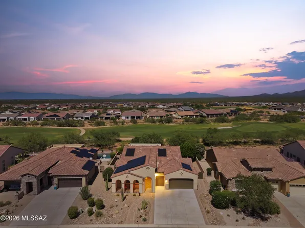 2537 E Page Mill Dr, Green Valley, AZ 85614