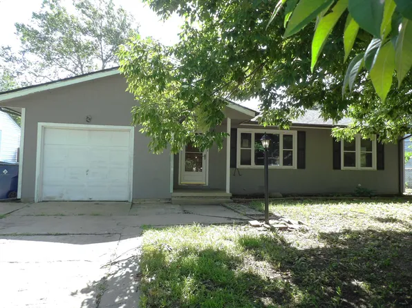 3332 S Downtain Dr, Wichita, KS 67217