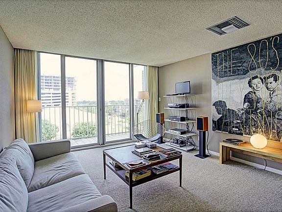 5th image of 3600 Montrose Blvd Unit 506