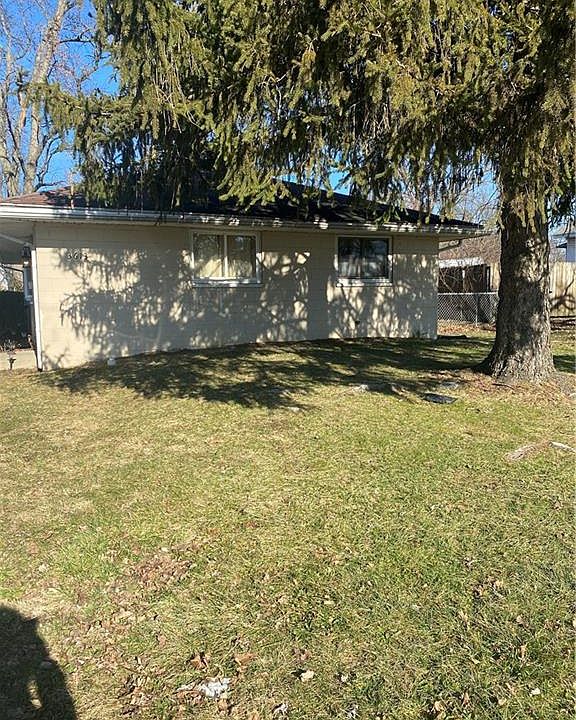 1st image of 3613 W Siebenthaler Ave