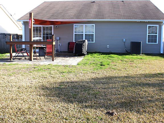 2nd image of 2015 Southern Pine Drive