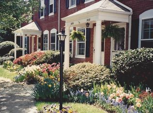 3018 S Abingdon St, Arlington, VA 22206