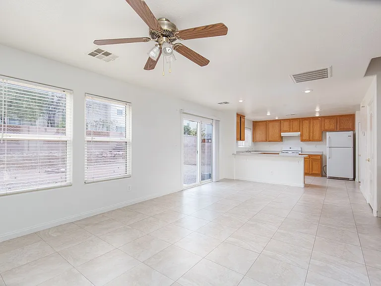 275 Calvino Ave — Photo 8