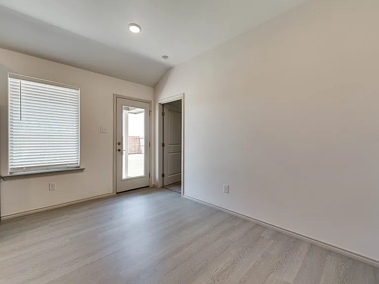 8210 E County Road 111 — Photo 9