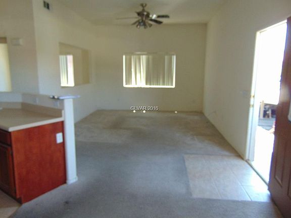 4th image of 10245 S Maryland Pkwy #273