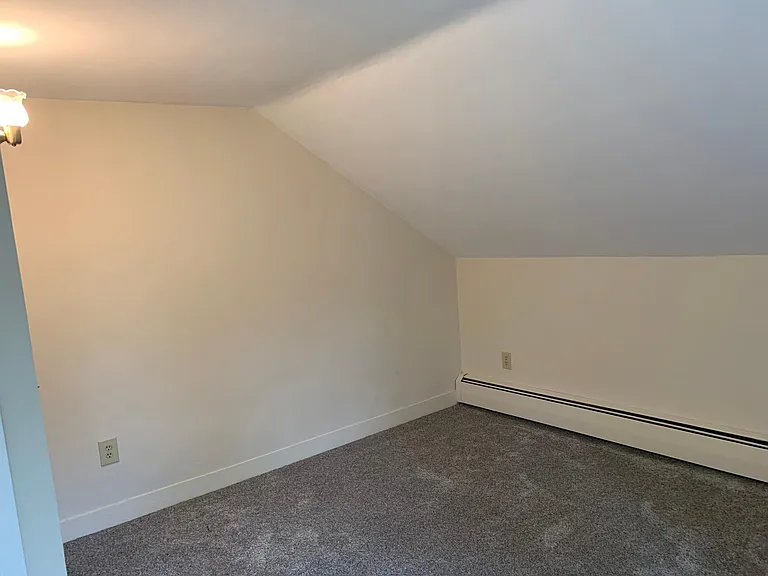 284 Lake St — Photo 10