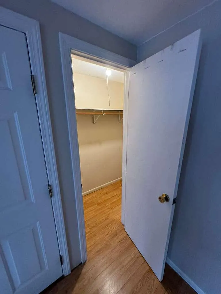 2 bed, 1.0 bath, 757 sqft, $2,200 — Photo 4