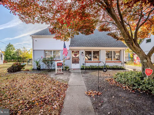 1100 Dilworth Rd, Wilmington, DE 19805