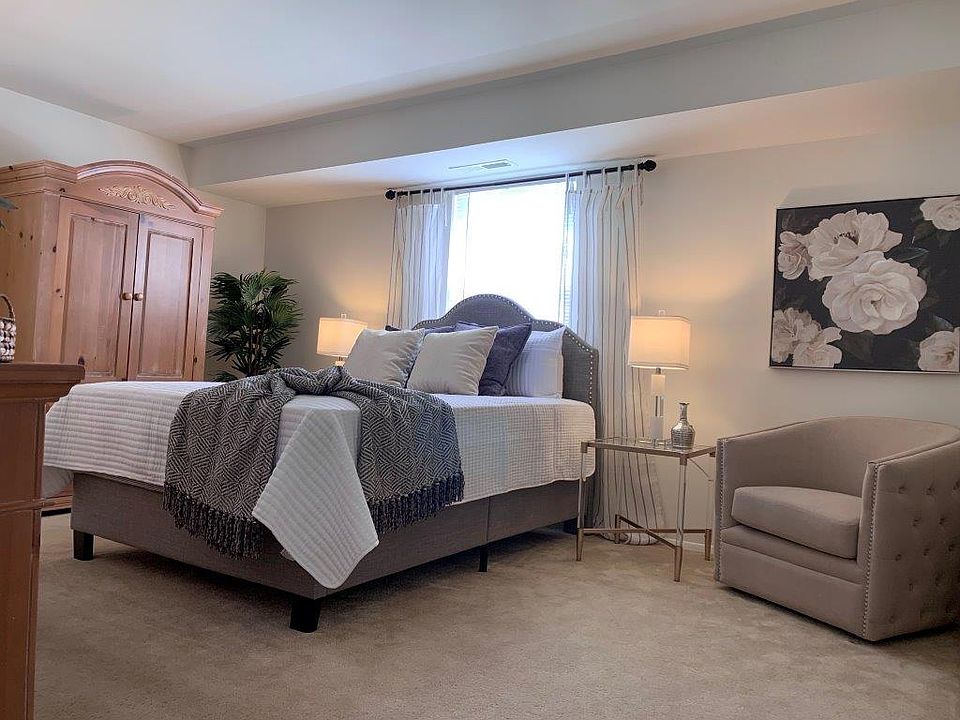 1st image of 1620 Rebecca Ct APT D