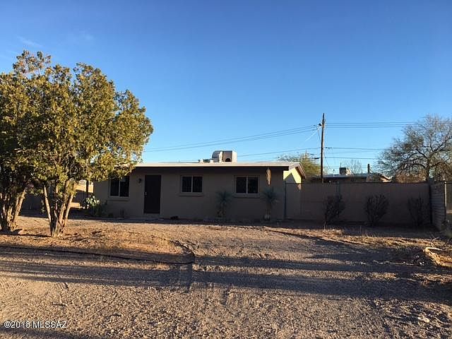 1st image of 1849 W Calle Del Arroyito