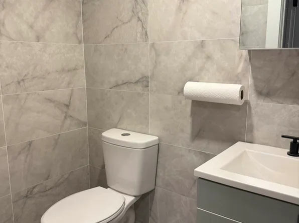 595 3rd Avenue image 4 of 7