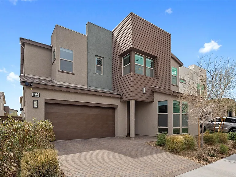 537 Monarch Ridge Ct — Photo 31