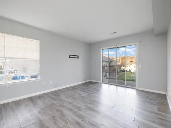 28 Fall Creek Drive Apt 1, Branson, MO 65616