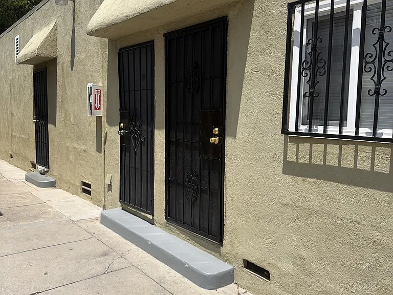 1490 Chestnut Ave #3 — Photo 8
