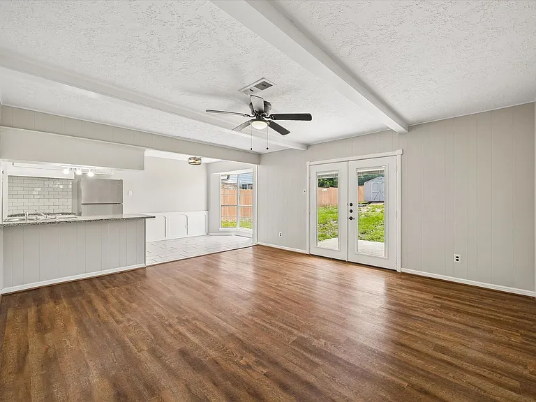 25114 Spring Ridge Dr — Photo 9
