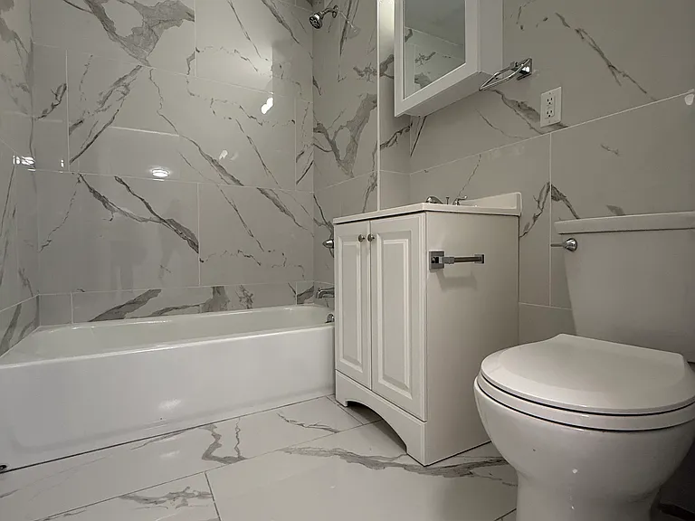 Crescent Pl — Photo 8