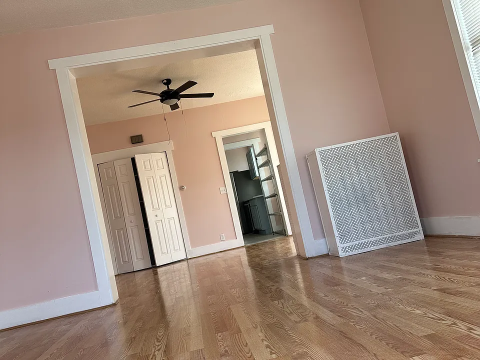 48 Friend St #2