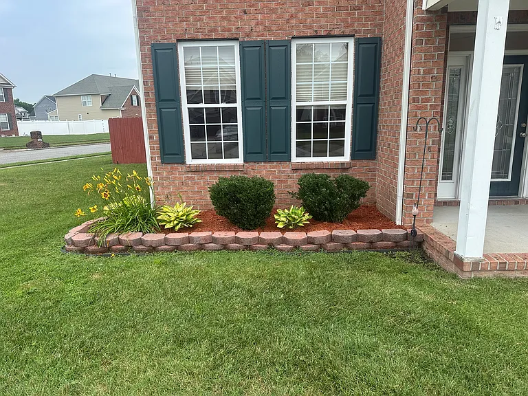 3632 Garland Dr — Photo 3