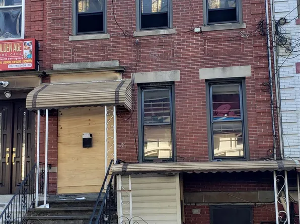 36-09 31 Street, Long Island City, NY 11106