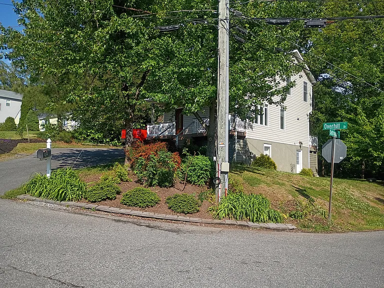 607 Overhill Dr — Photo 18