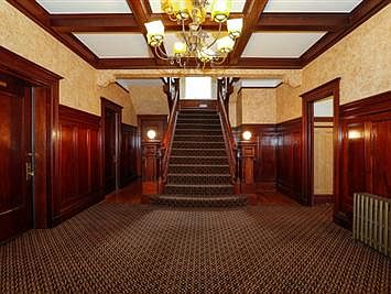 4th image of 1932 Fell St APT 2