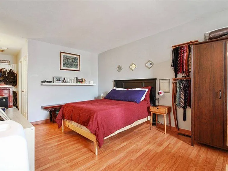 2828 N Burling St #417 — Photo 5