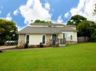 33 Birch Ave, Shalimar, FL 32579