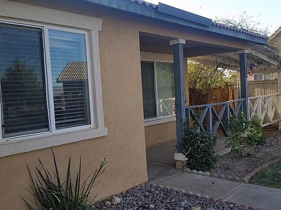 4th image of 15234 Lynch Ct