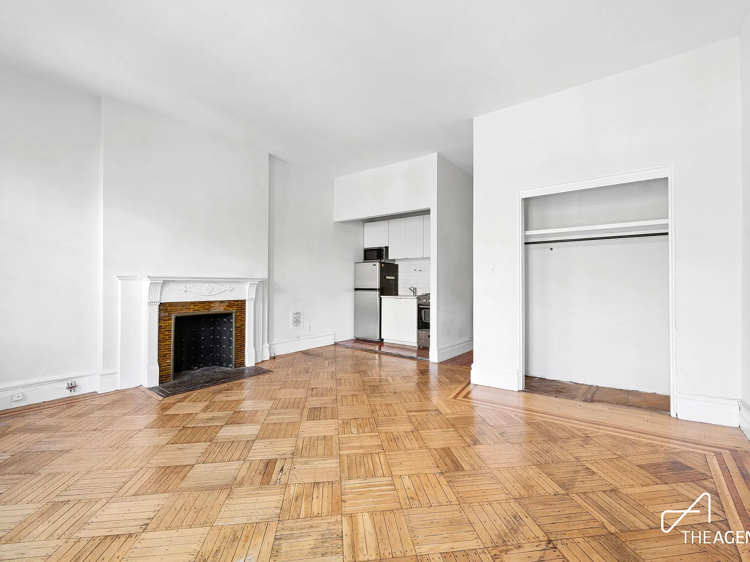 142 West 88th Street — Photo 3