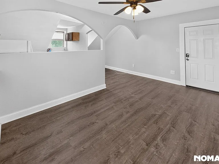 300 Woodbury Ter #5 — Photo 3