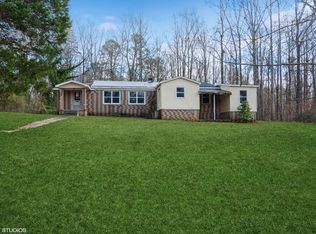 128 Daisy Ln, Blacksburg, SC 29702