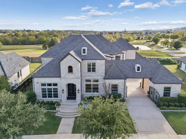 917 Lake Carillon Ln, Southlake, TX 76092