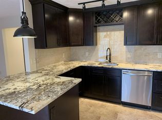 7504 Penn Bridge Ct, Pittsburgh, PA 15221