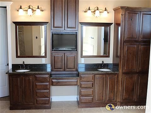 5th image of 3113 San Saba Dr