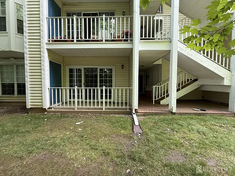 95 Sapphire Ln — Photo 23
