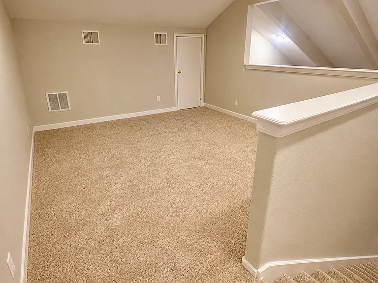 125 Live Oak Ln — Photo 12