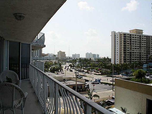 3rd image of 7601 E Treasure Dr APT 614