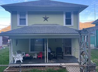 41st, GLEN FERRIS, WV 25090