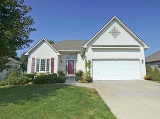 302 Wind Side St, Raymore, MO 64083