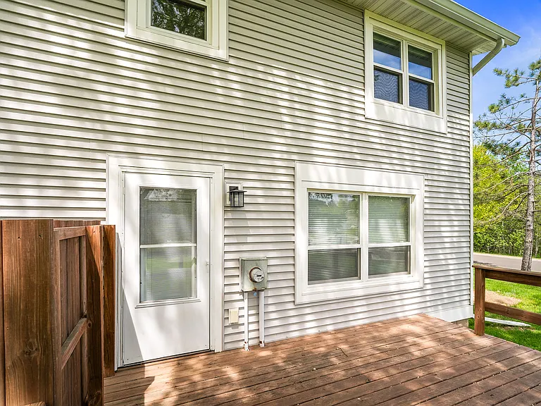 431 Kelly Cir — Photo 31